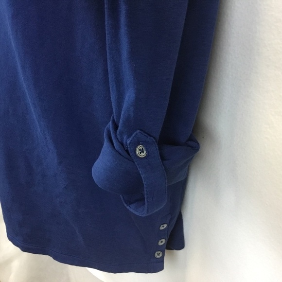 J.Jill Collard Split Neck Burn Out Top. - Picture 4 of 12